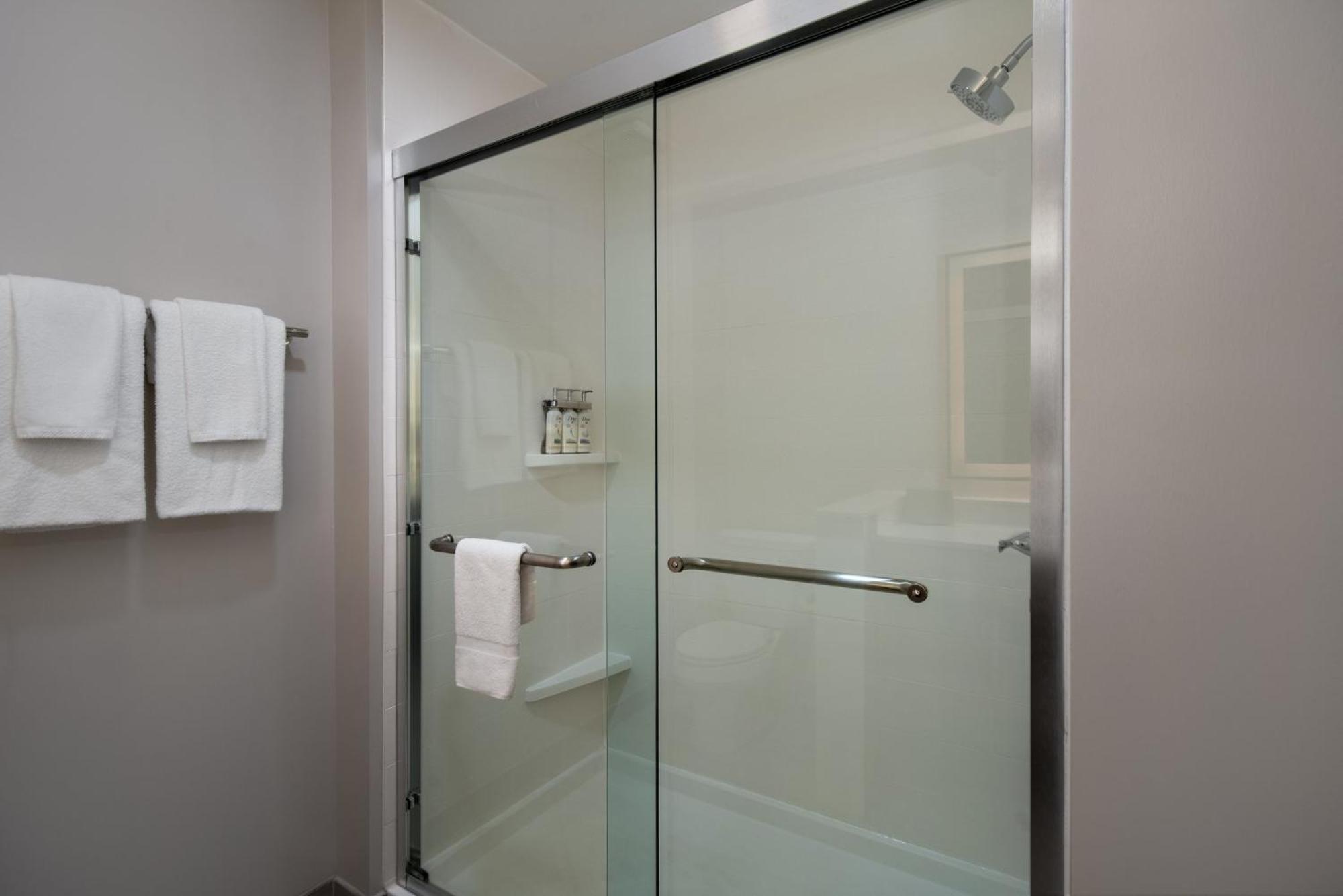 Holiday Inn Express & Suites Muskegon - Grand Haven By Ihg エクステリア 写真