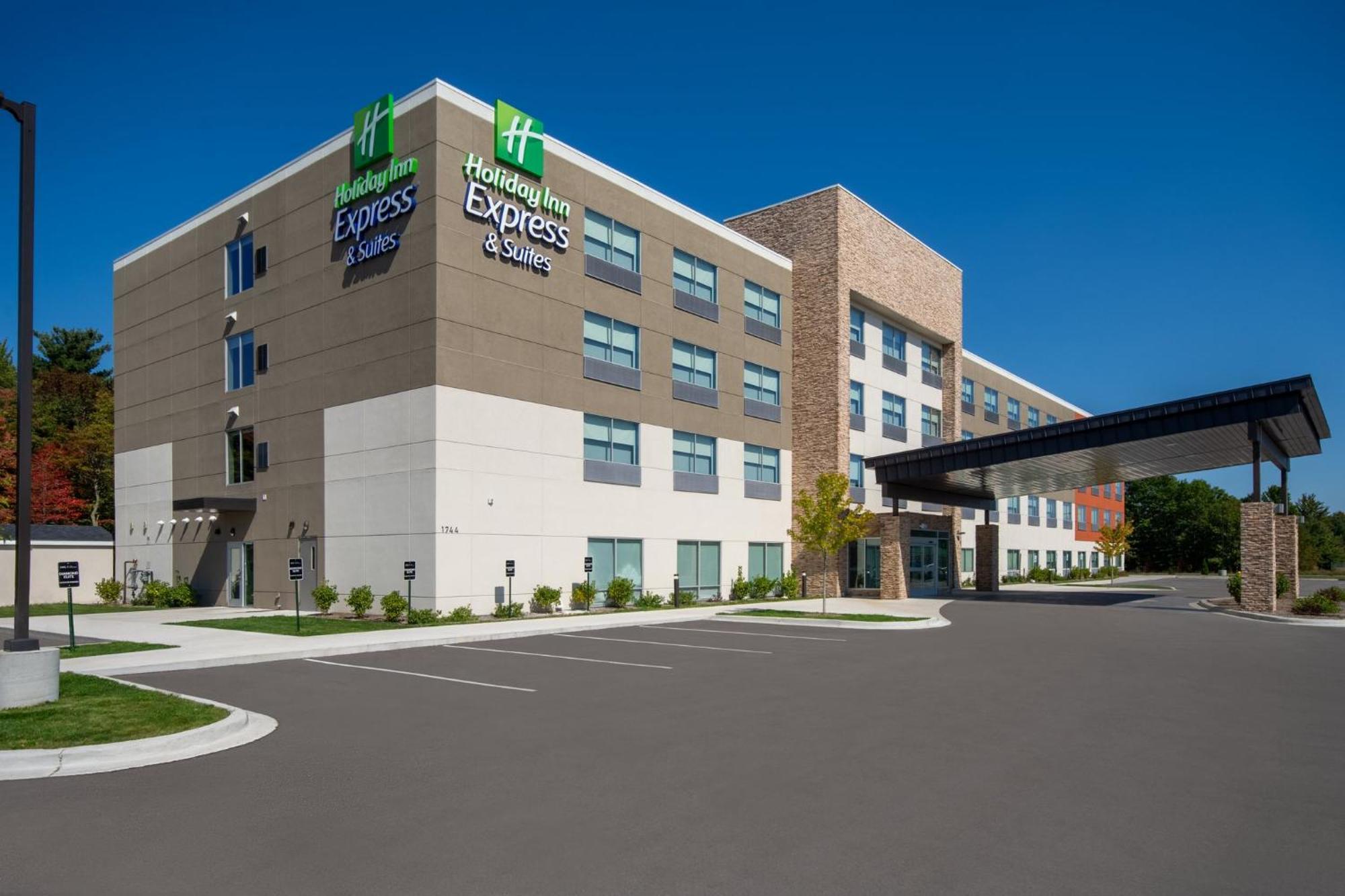 Holiday Inn Express & Suites Muskegon - Grand Haven By Ihg エクステリア 写真
