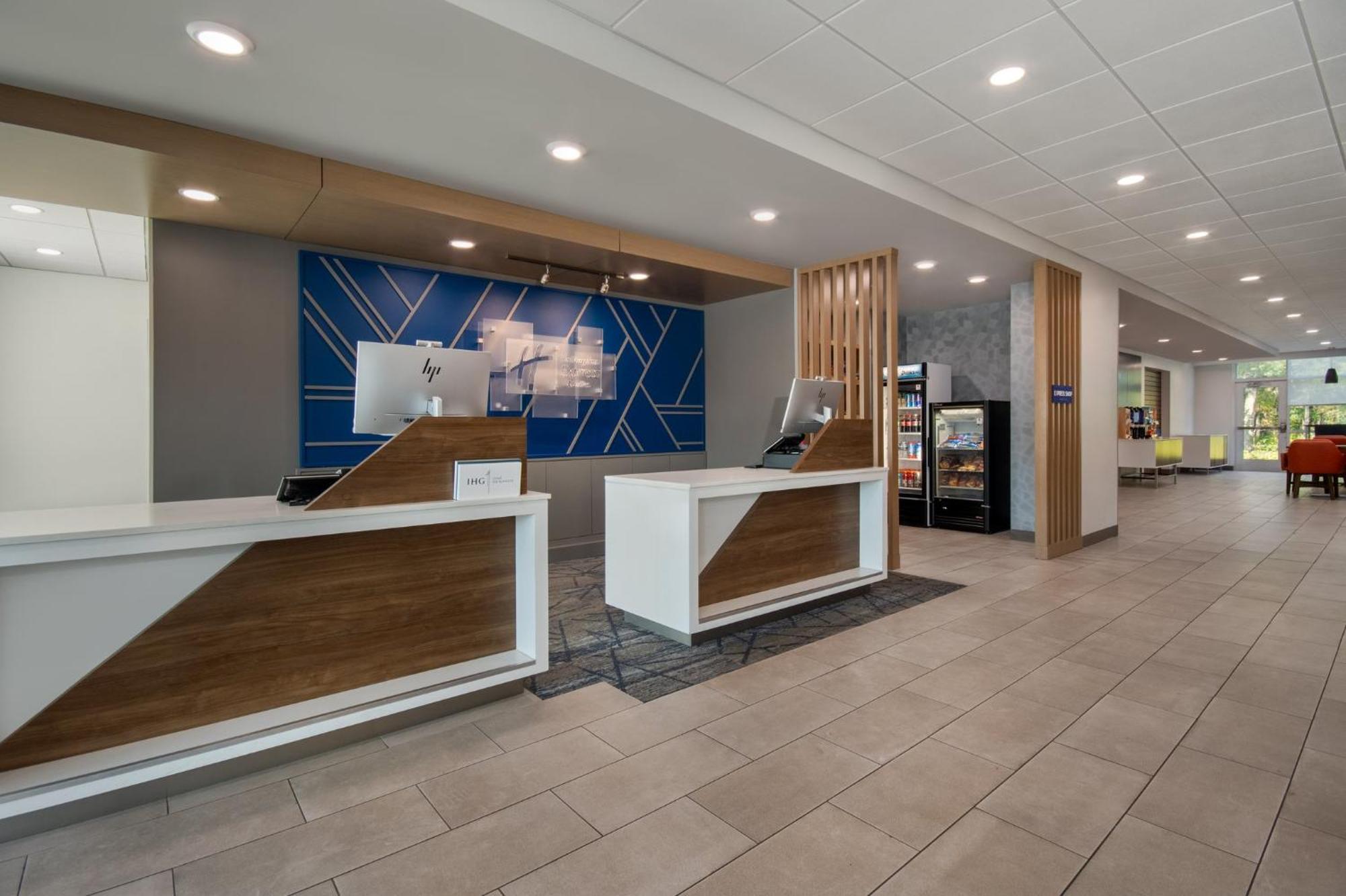 Holiday Inn Express & Suites Muskegon - Grand Haven By Ihg エクステリア 写真